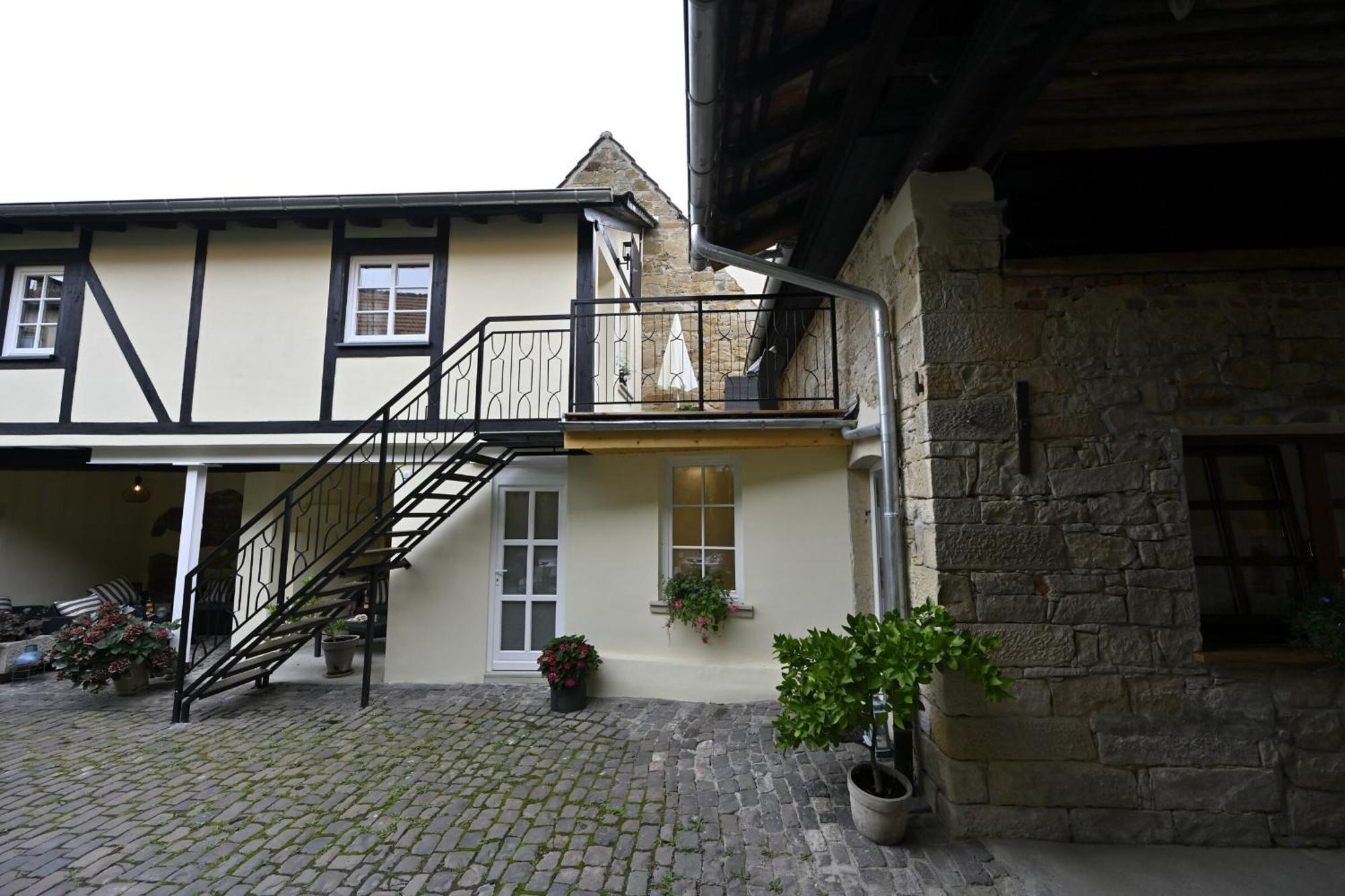 Gaestehaus & Weingut Gehrig Weisenheim am Sand Room photo